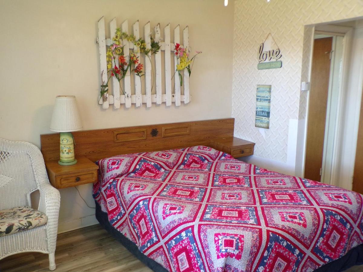 Cypress Tree Motel Каюкос Екстер'єр фото