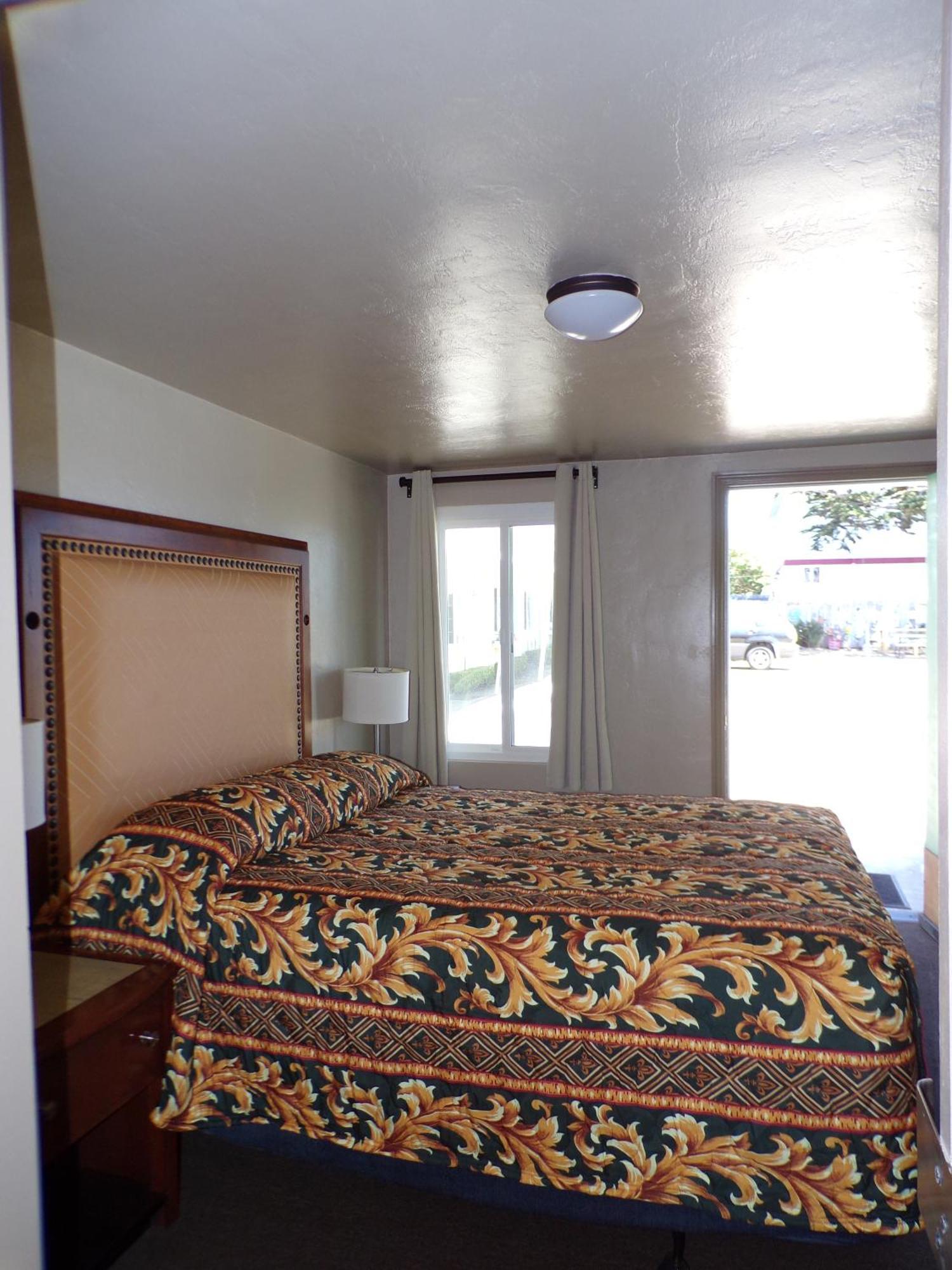 Cypress Tree Motel Каюкос Номер фото