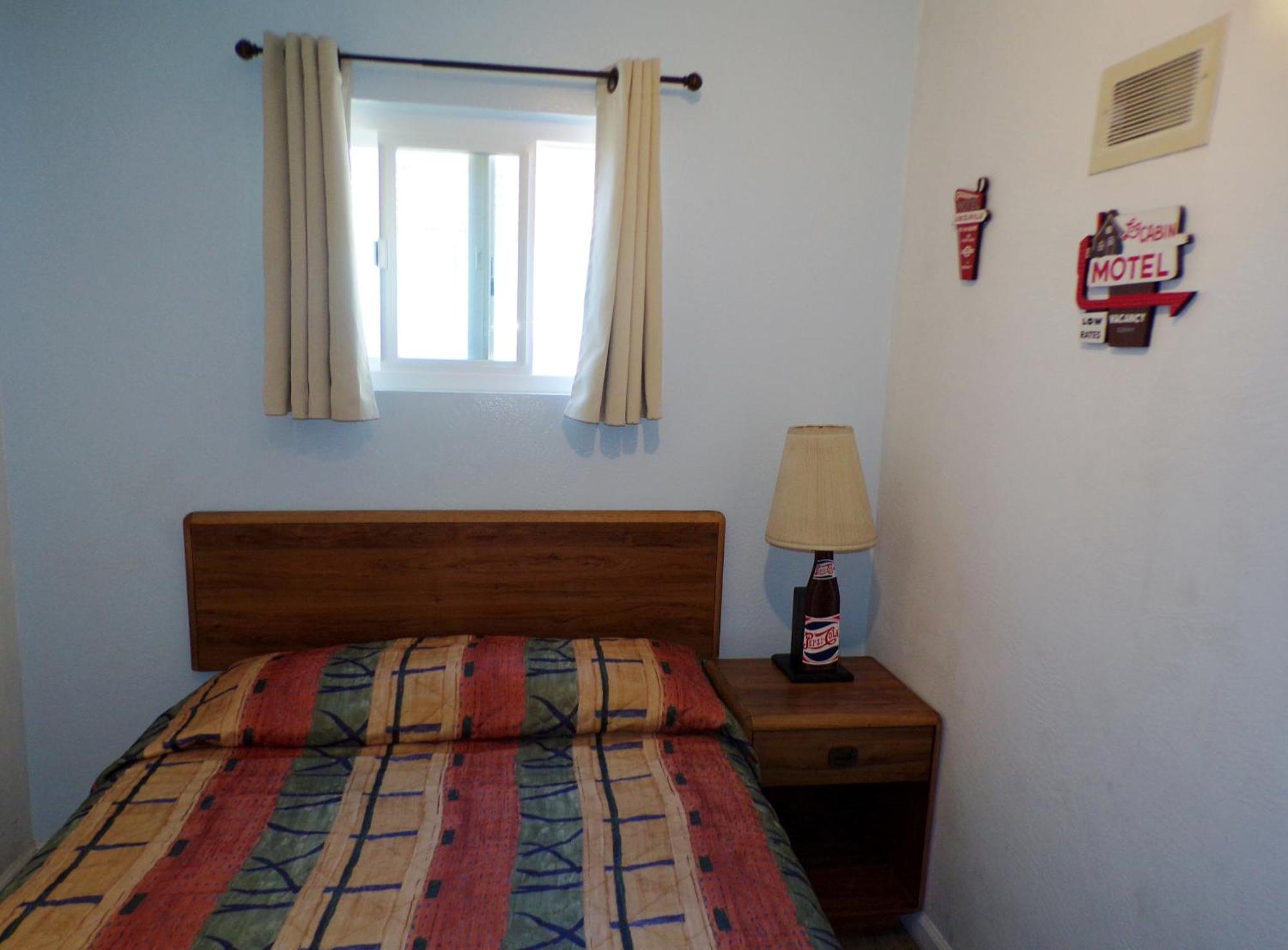 Cypress Tree Motel Каюкос Номер фото